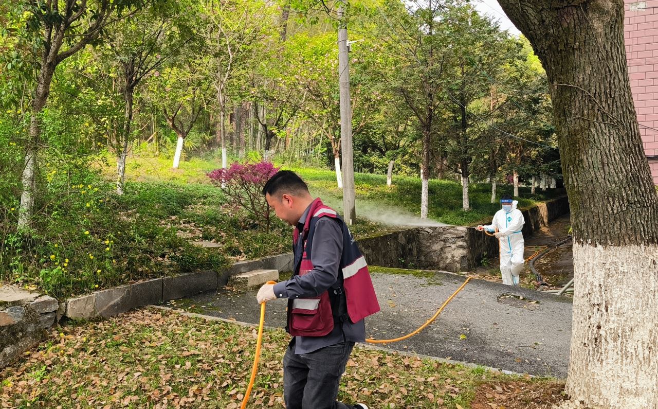 正在上传...