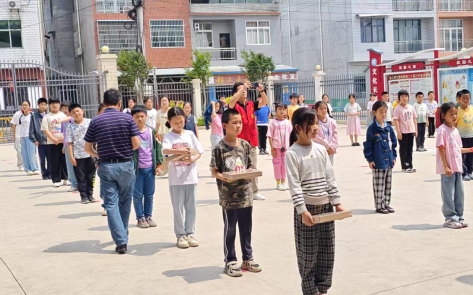 正在上传...