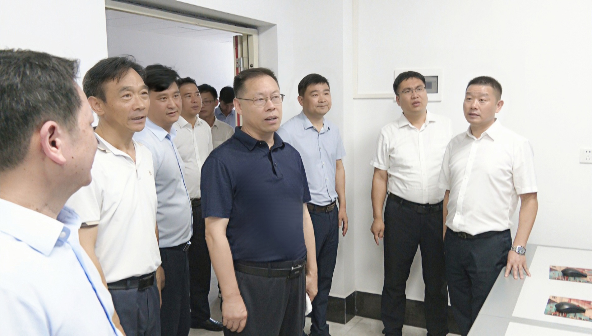 正在上传...